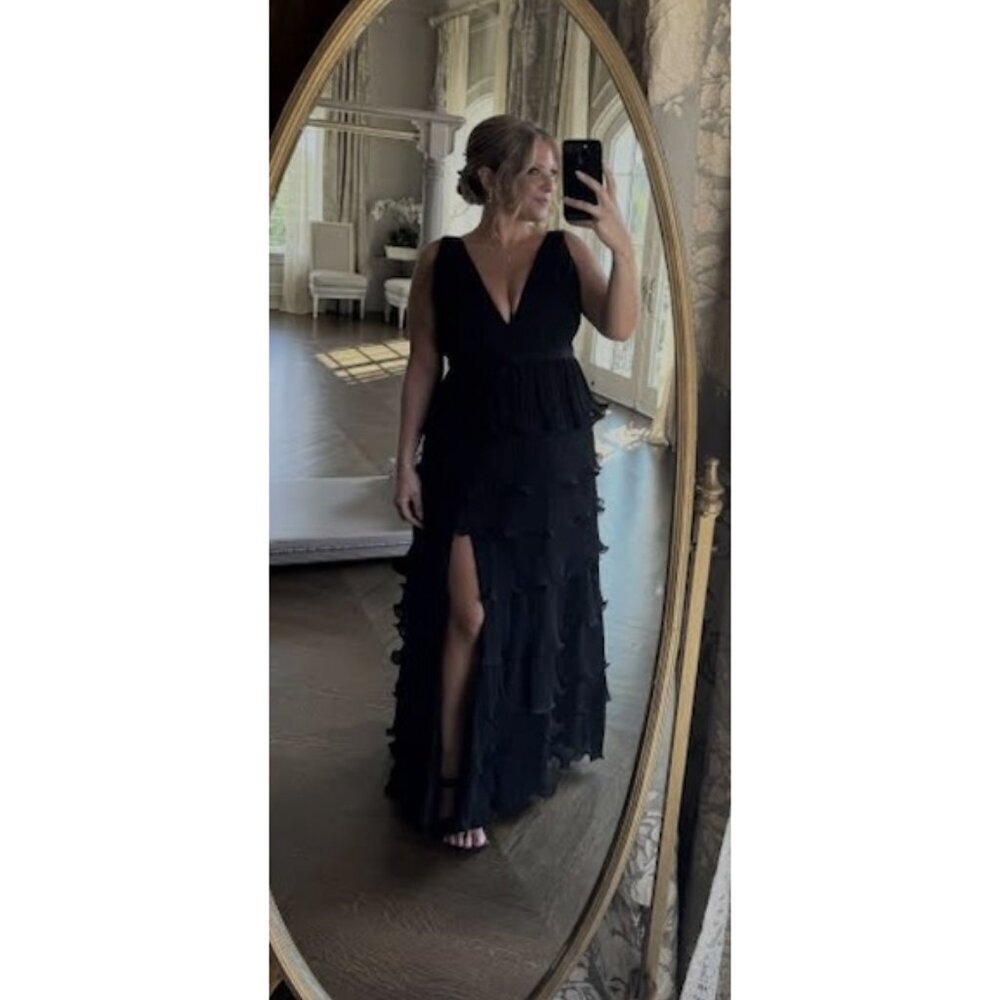 BETSY & ADAM Eleni Tiered Wire Ruffle Gown in Black Size US 6 NWT - Picture 4 of 11